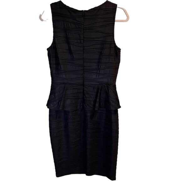 Frank Lyman Design Peplum Sheath Dress Size 10 Black Textured Striped Classic - Picture 11 of 14